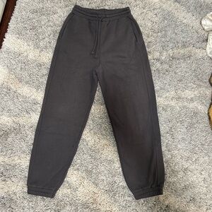 Zara Charcoal Sweatpants